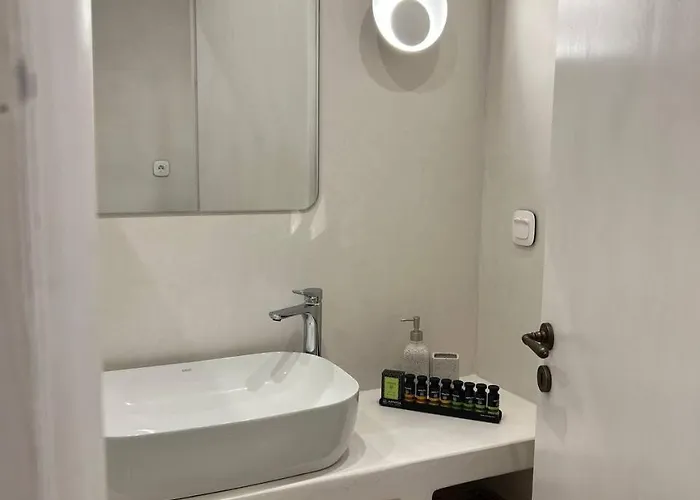 Syllac Elegant Dhriopís