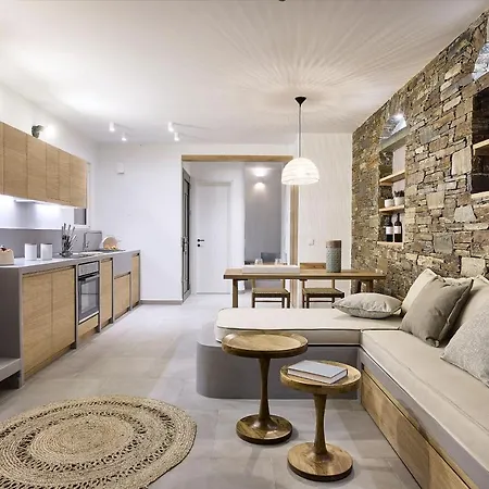 Syllac Elegant Apartment
