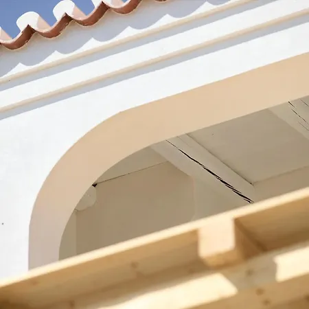 Syllac Elegant Appartement Dhriopís