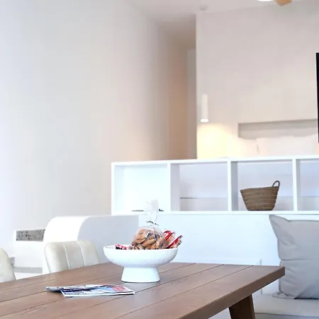 Syllac Elegant Apartament *