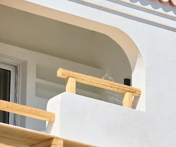 Syllac Elegant Apartment